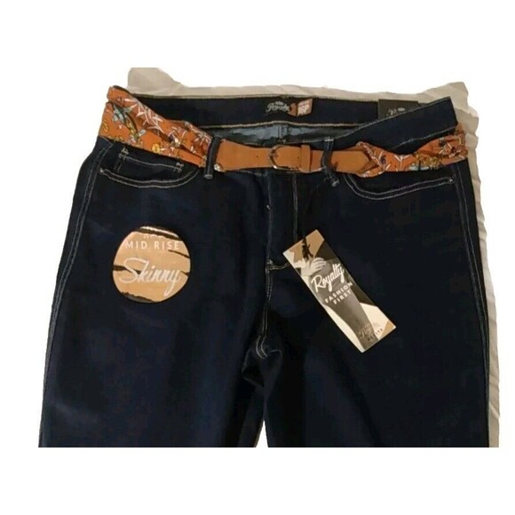 Royalty For Me Women Mid‎ Rise Skinny Dark Cloth Belt Denim Jeans Size 16P - Picture 2 of 8